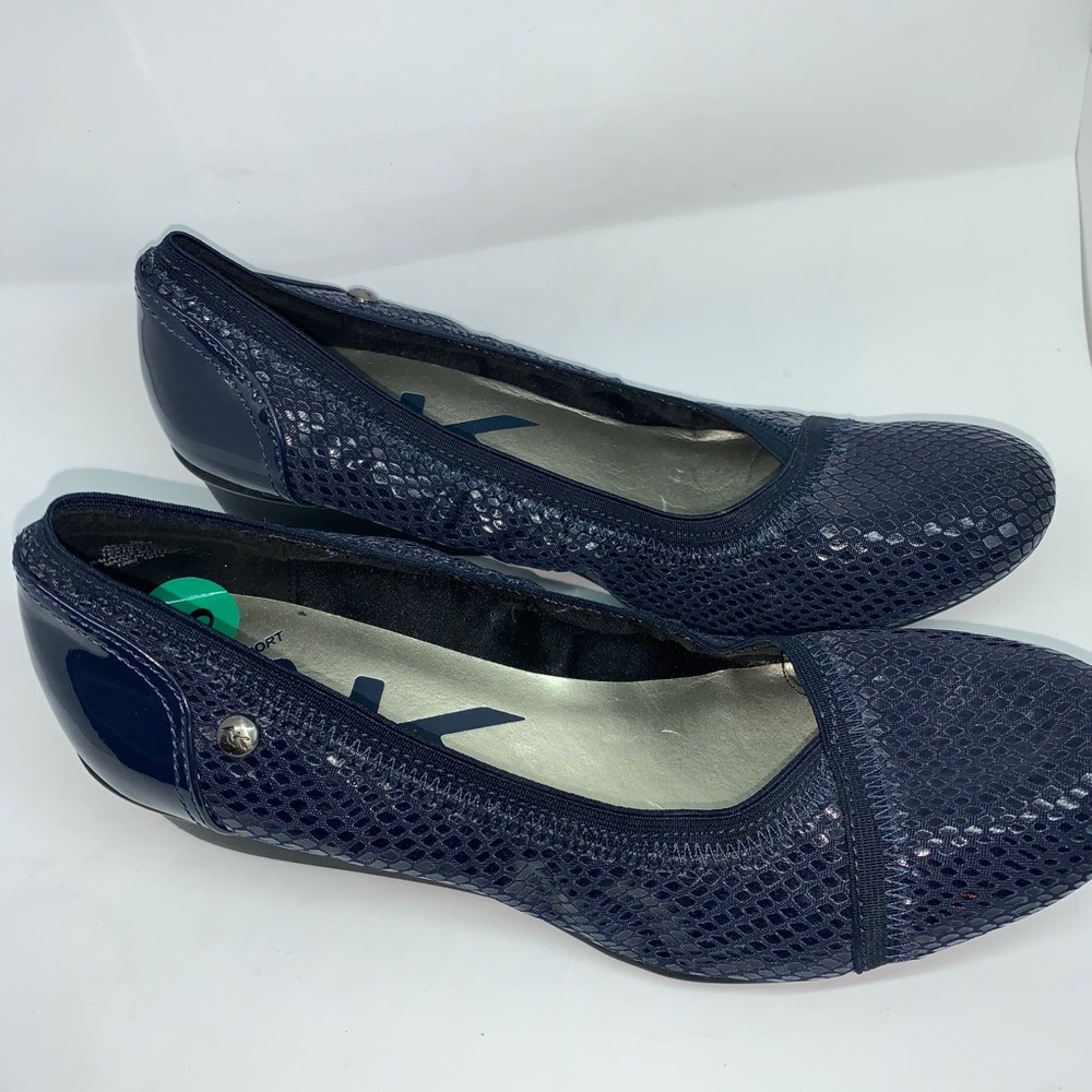Navy Ann Klein Snake print wedge